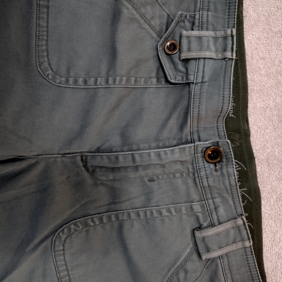 Gloria Vanderbilt shorts stretch waistband - Picture 3 of 6